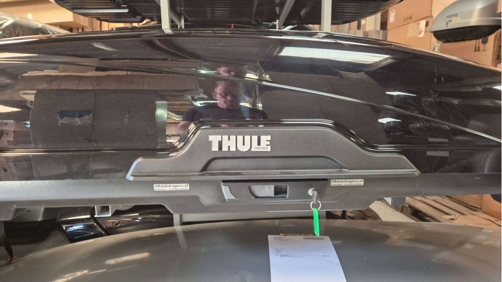 Thule Motion XT L zwart 450 ltr. dakkoffer uit verhuur, Ophalen, Gebruikt, Thule Sweden AB, Borggatan 5, 335 73 Hillerstorp, Zweden
