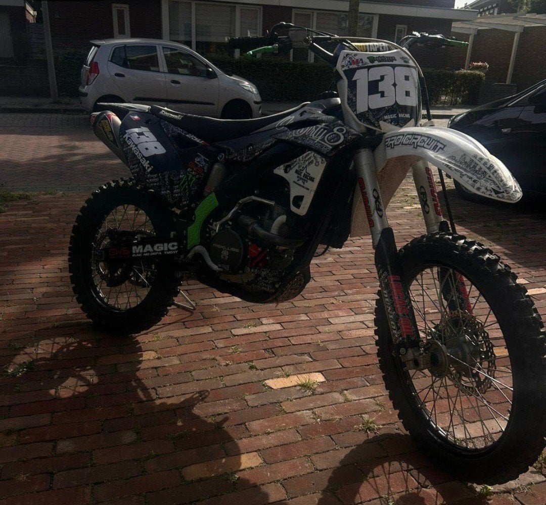 Kawasaki KX 250 F uit 2014 - Crossmotor, 250 cc, Occasion, Particulier, Crossmotor