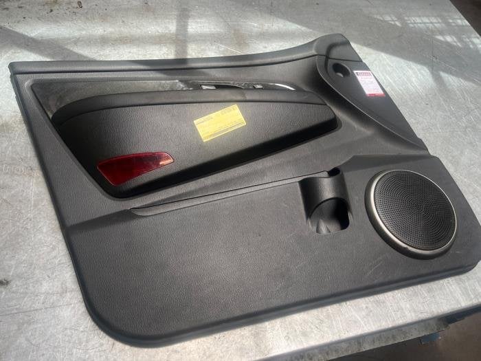 Portierbekleding 4Deurs links-voor van een Ssang Yong Rexton, Auto-onderdelen, Interieur en Bekleding, Gebruikt, -, -, Ophalen of Verzenden