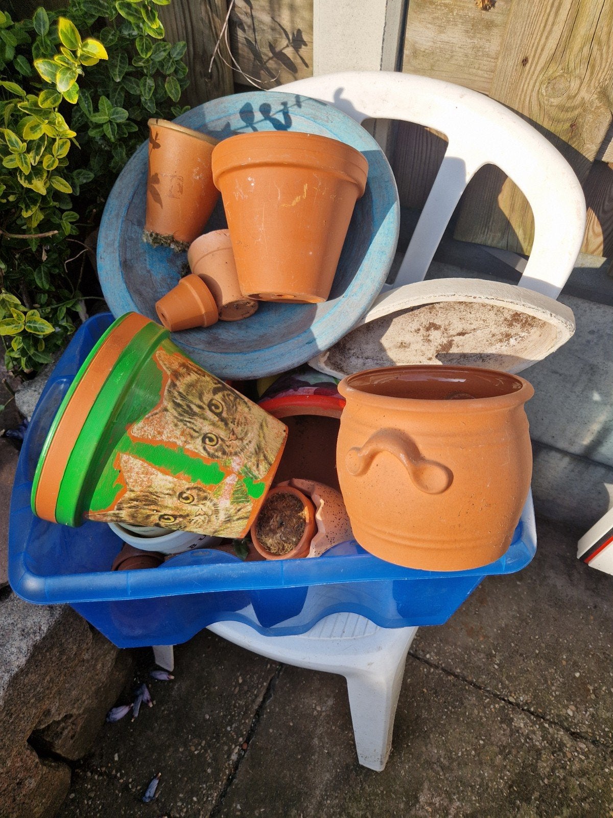 Diverse terracotta bloempotten en plantenbakken, Ophalen, Gebruikt, Balkon, Overige vormen
