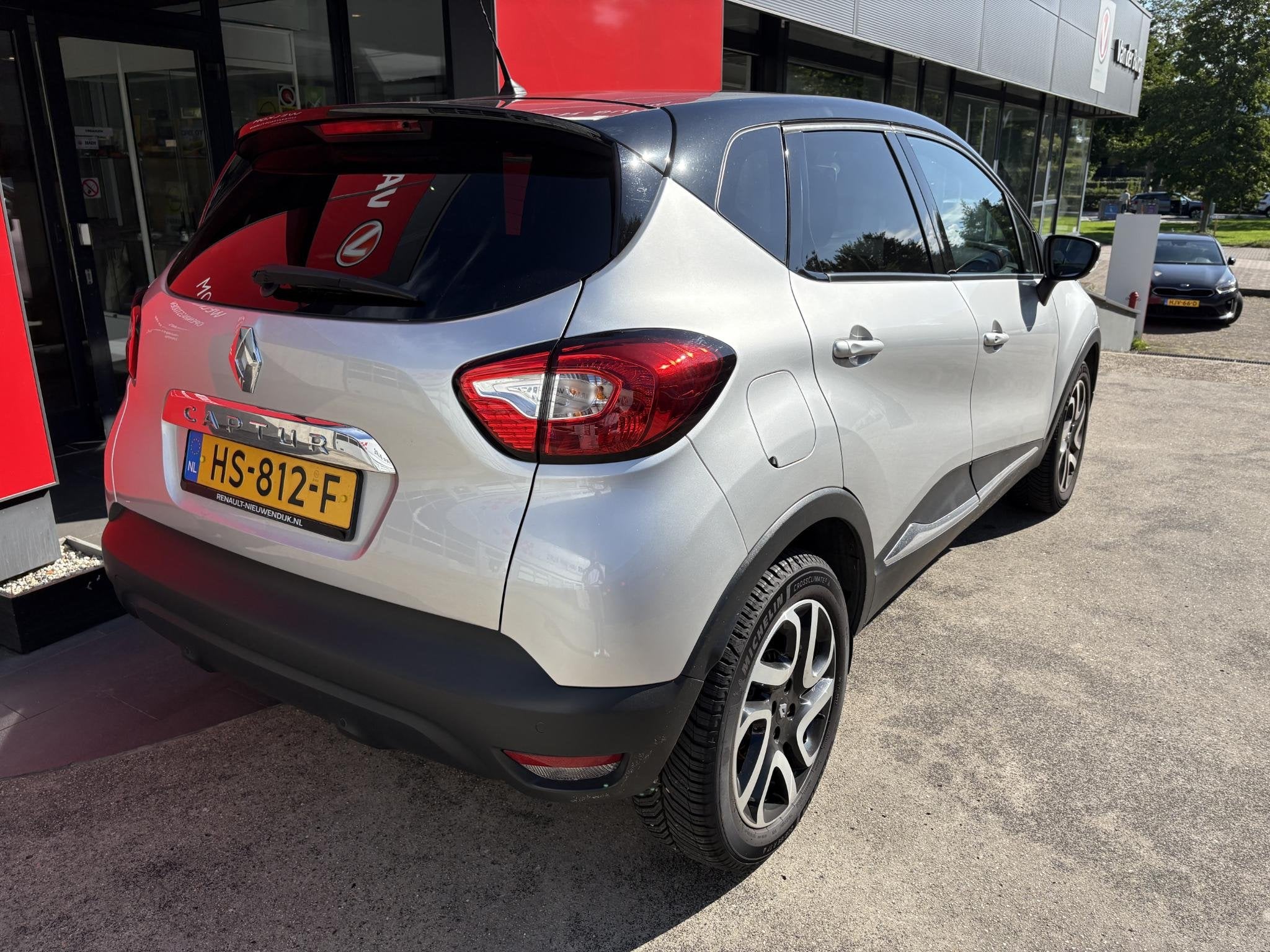 Foto 7 van Renault Captur 1.2 TCe Dynamique