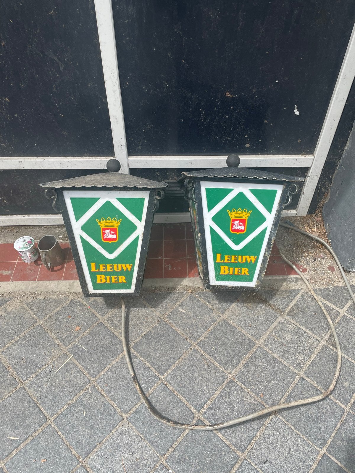 Grote Smeedwerk Leeuw Bier Buitenlampen (2 stuks), Ophalen of Verzenden