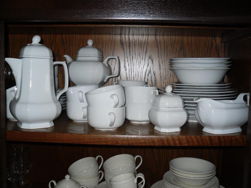Porseleinen koffiekan., Huis en Inrichting, Keuken | Servies, Gebruikt, Overige typen, Ophalen of Verzenden, Effen