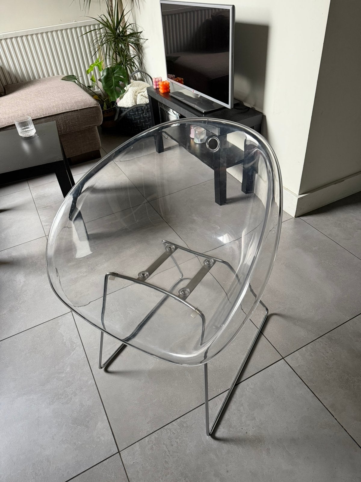 Gratis af te halen - pedrali gliss kuipstoel transparant, Huis en Inrichting, Ophalen, Kunststof, Gebruikt, Overige kleuren