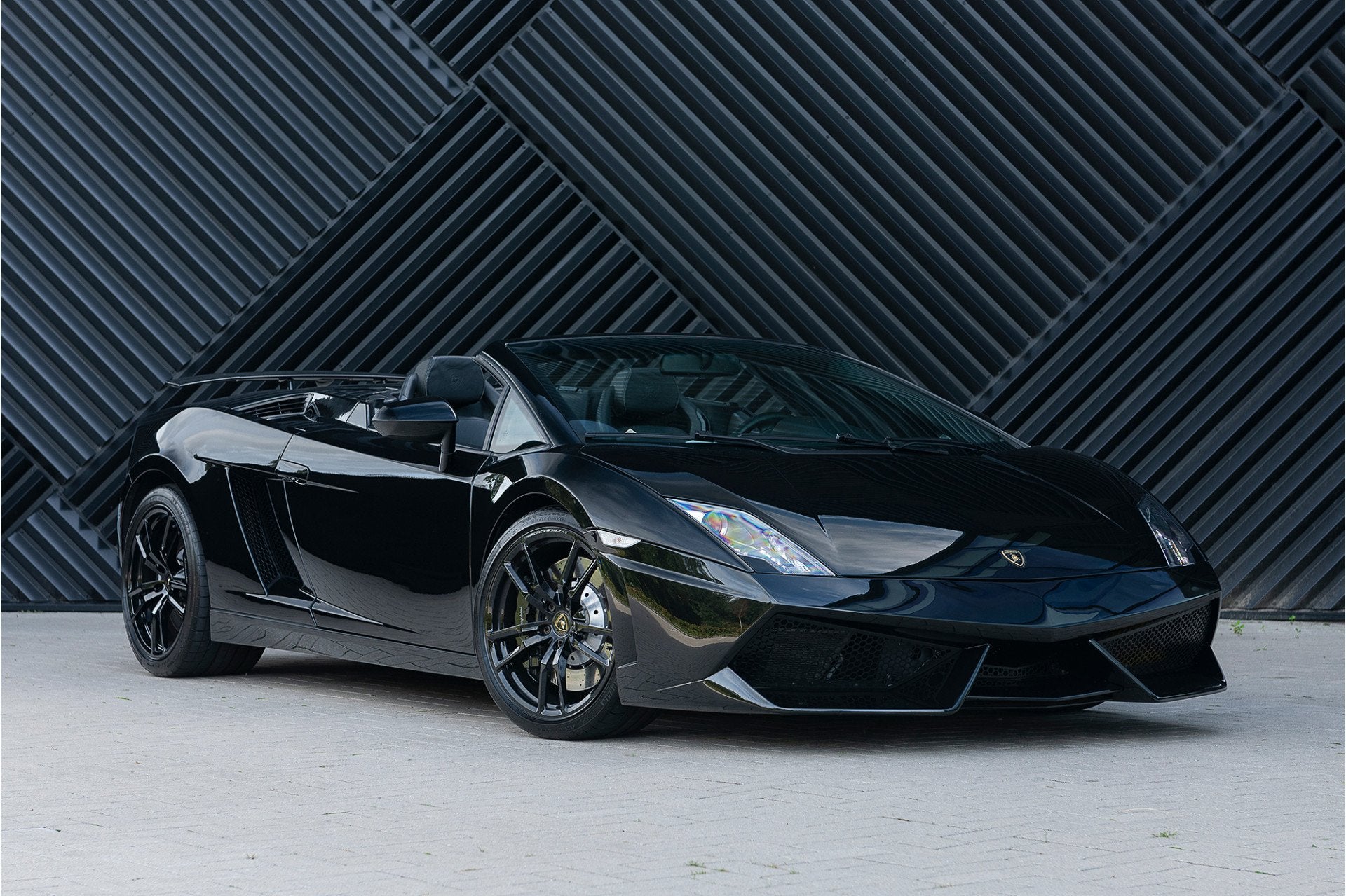 Lamborghini Gallardo 5.2 V10 LP560-4 Spyder Carbon Performan, Automaat, Zwart, 5204 cc, Cabriolet