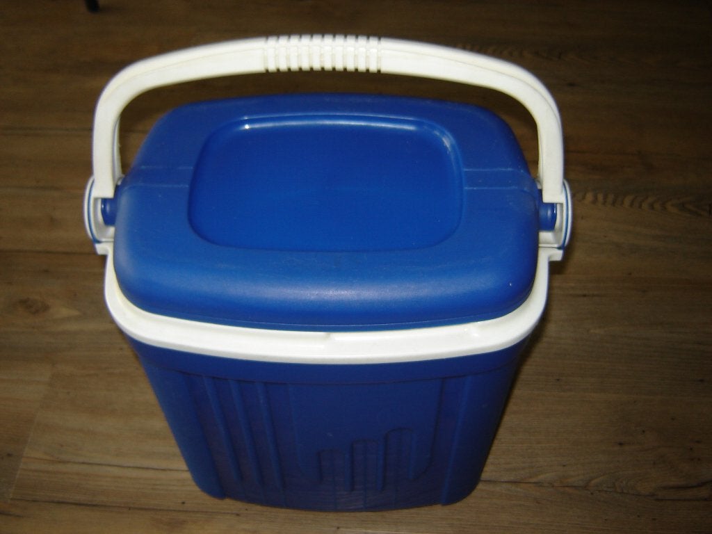KOELBOX !!!!!!!, Caravans en Kamperen, Koelboxen, Ophalen of Verzenden, Zo goed als nieuw, Koelbox, Koelelement