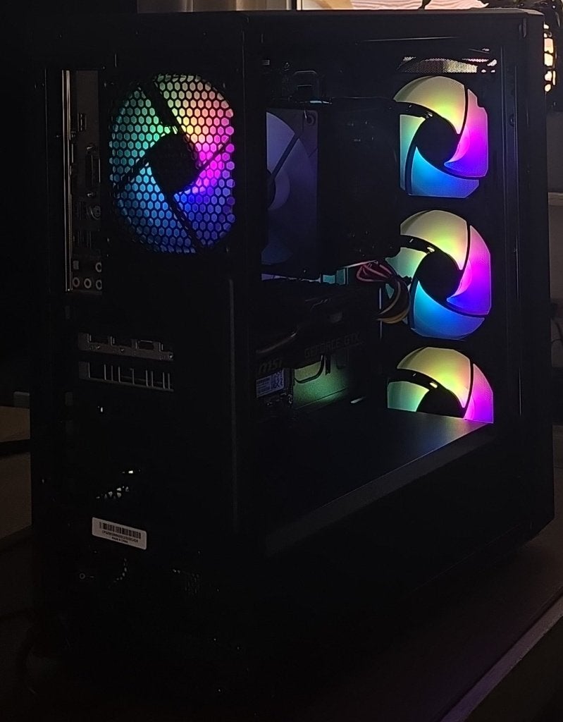 MULTIMEDIA & GAME PC i7 7700K/750GBSSD/16GBDDR4/GTX1660S 6G, Zelf gebouwde pc, Ophalen of Verzenden, Zo goed als nieuw, Multimedia-gamepc@hotmail.com