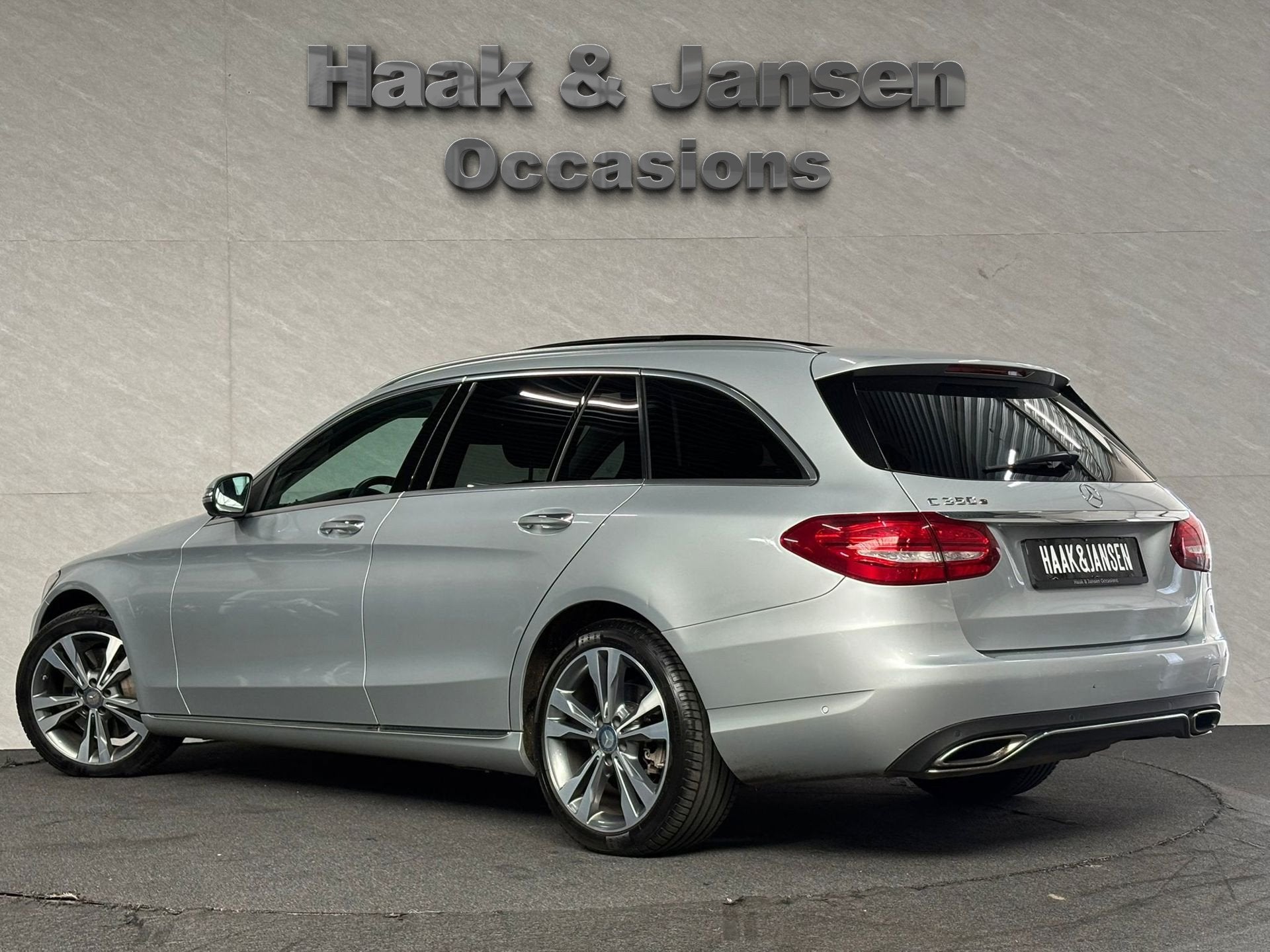 Mercedes-Benz C-klasse Estate 350 e Burmester EXPORT HANDEL, Auto's, Automaat, Gebruikt, Zwart, 48 km/l