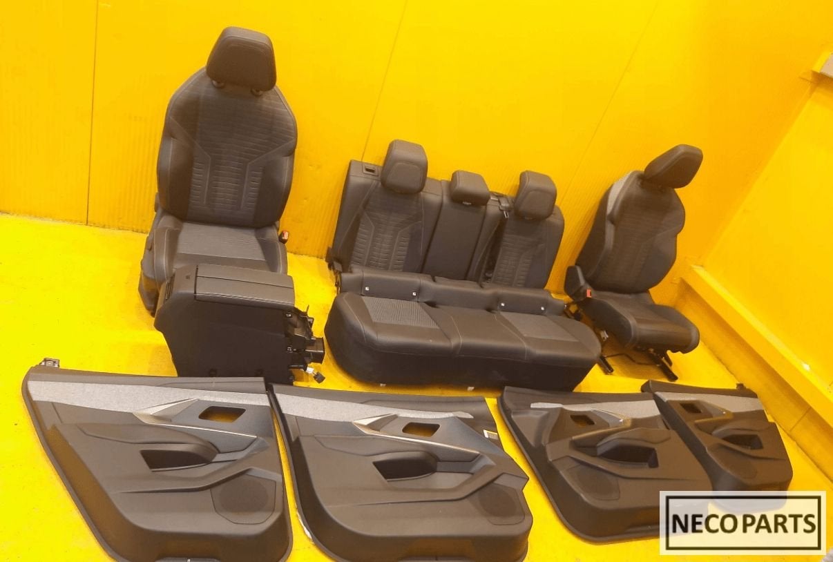 PEUGEOT 3008 III INTERIEUR SET STOELEN ALLES LEVERBAAR!!!, Auto-onderdelen, Gebruikt, -, -, Ophalen of Verzenden