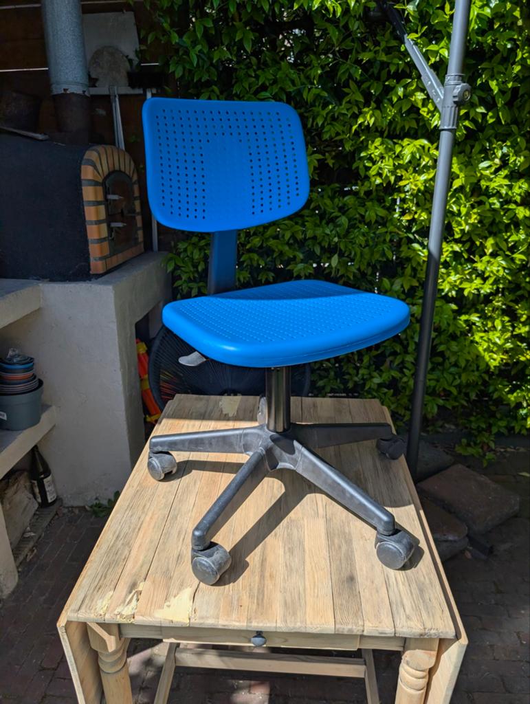 Blauwe kinder Bureaustoel met Wieltjes - Gebruikt, Ophalen of Verzenden, Gebruikt, Blauw