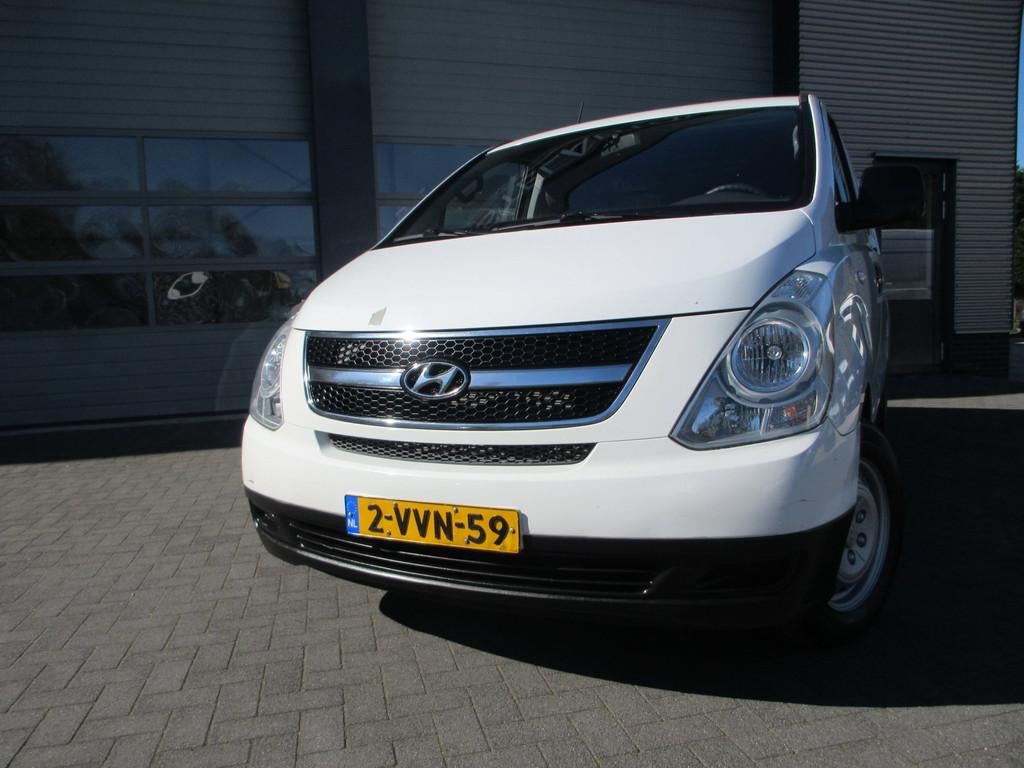 Hyundai H 300 2.5 CRDi 100kw Euro 5, Airco., Auto's, Bestelauto's, 13 km/l, Euro 5, Gebruikt, Origineel Nederlands