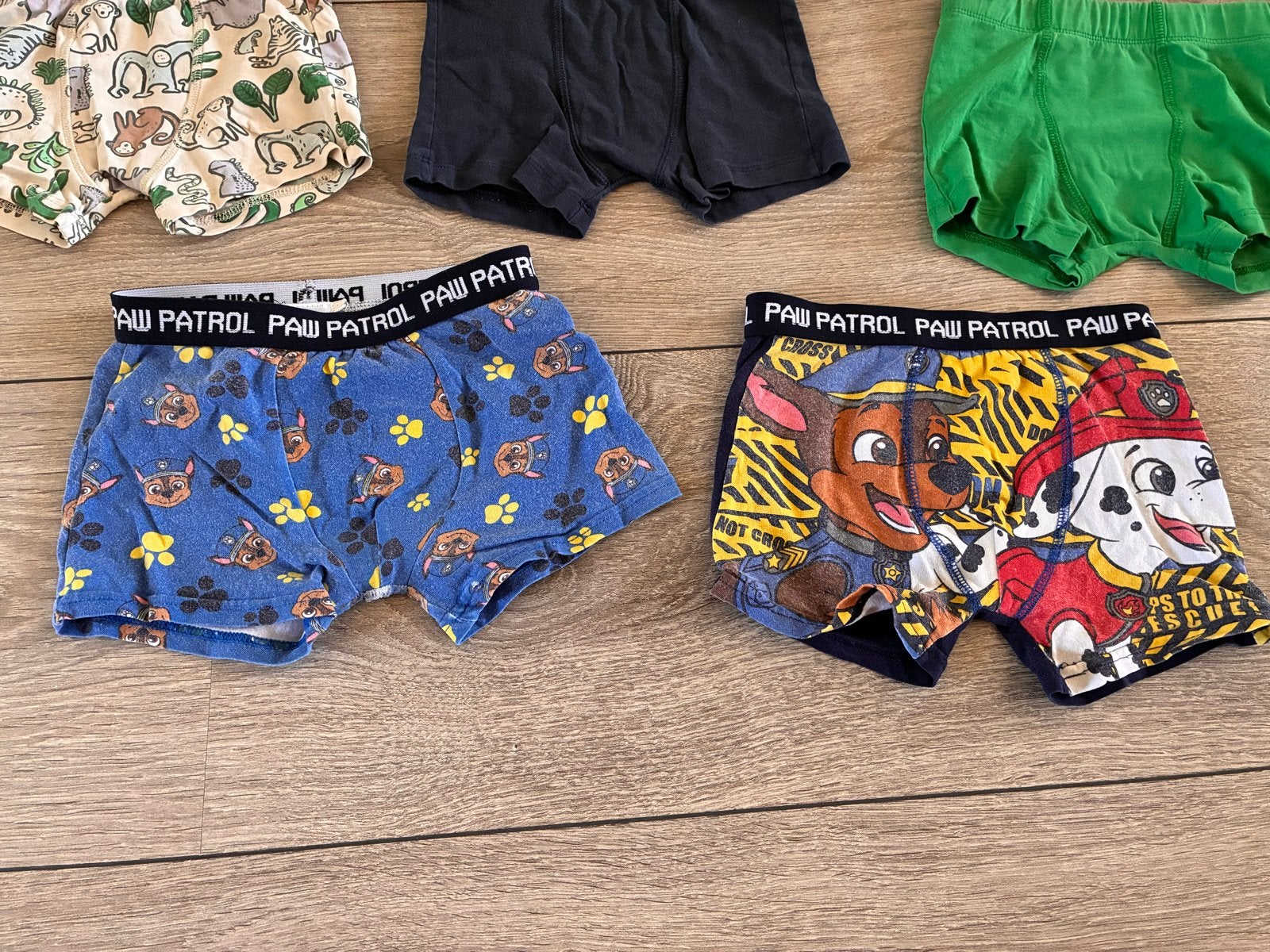 Jongens onderbroeken (110/116) Paw Patrol en meer (11 stuks), Ophalen of Verzenden, Gebruikt, Jongen