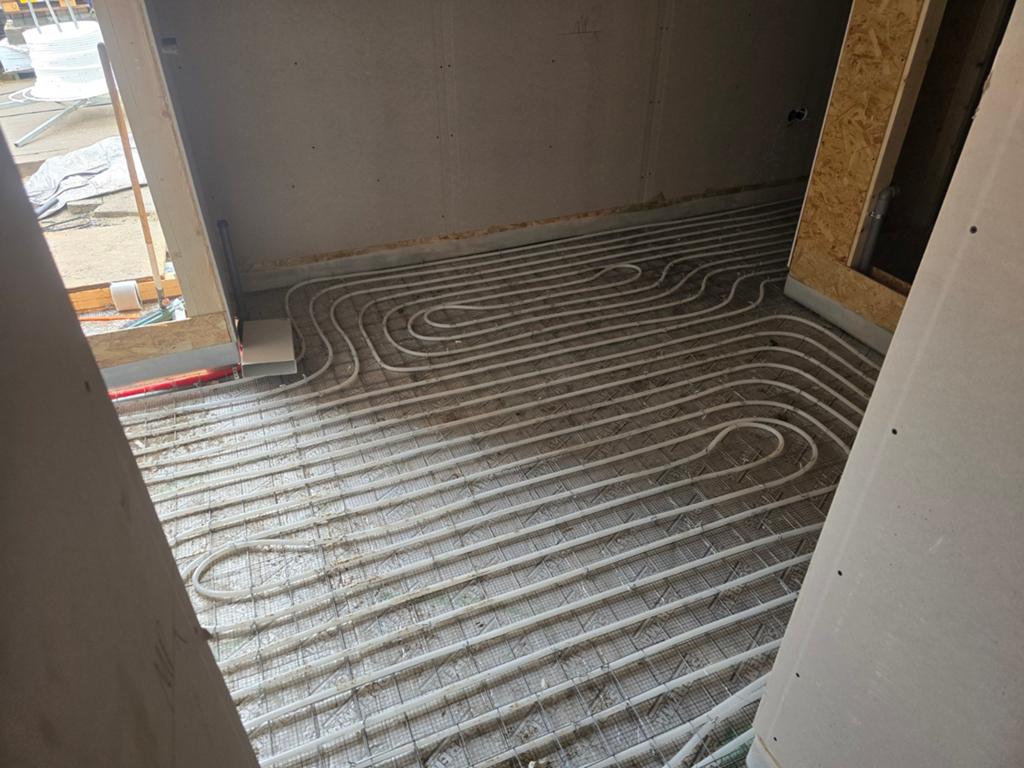 Foto 6 van Vloerverwarming nieuw bouw maar ook bestaand