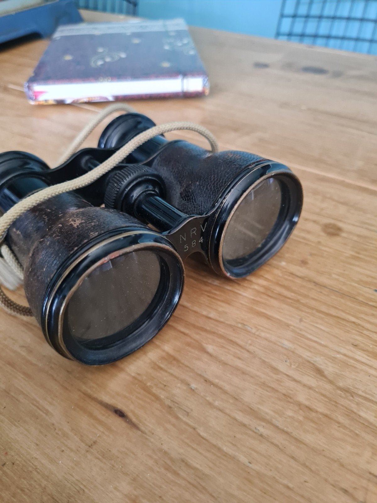 verrekijker NRV 584 -, Audio, Tv en Foto, Optische apparatuur | Verrekijkers, Gebruikt, Minder dan 8x, Overige typen, Ophalen of Verzenden