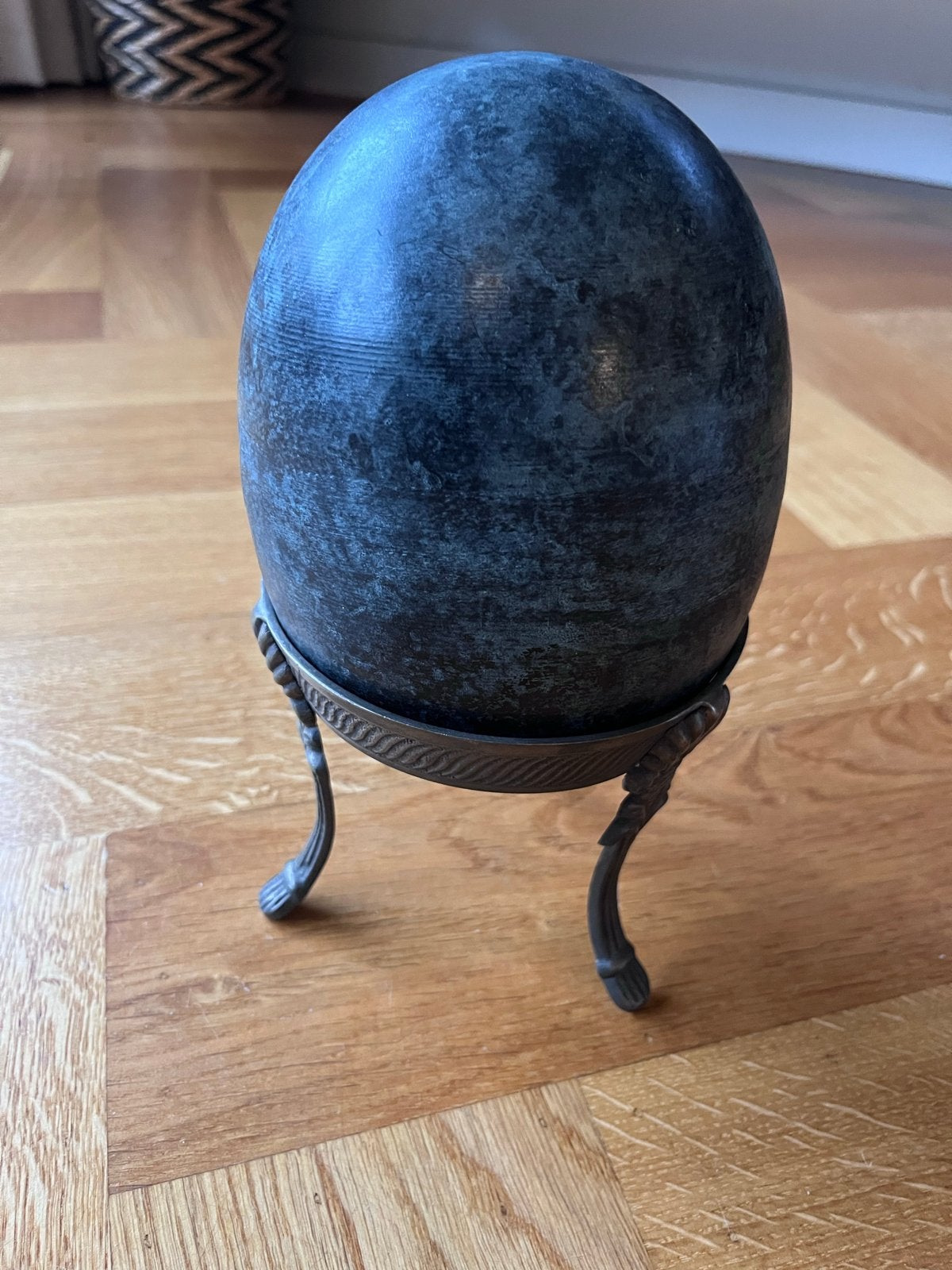 Decoratief ei op standaard - Marmerlook, Antiek en Kunst, Ophalen