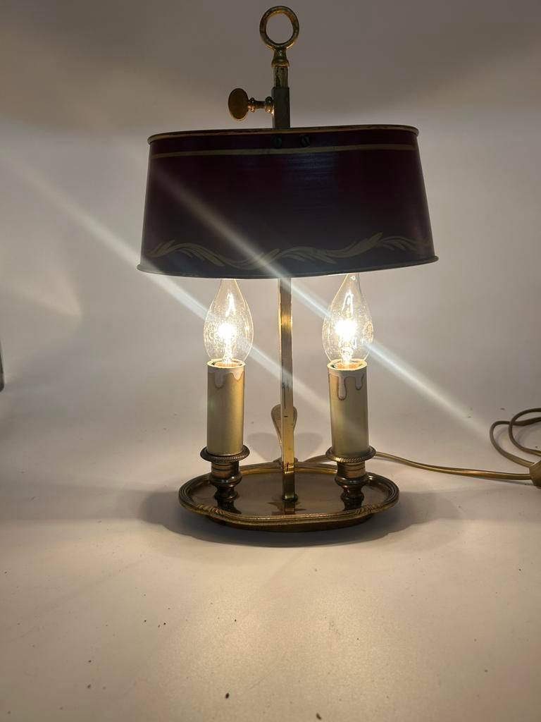 Antieke Bouillotte Lamp – Messing & Bordeauxrood, Antiek en Kunst, Antiek | Lampen, Ophalen of Verzenden