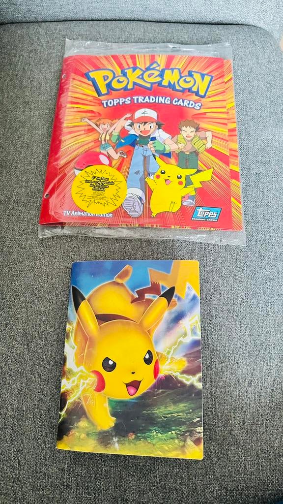 Gesealed Pokemon topps album + binder 46 Topps kaarten!, Ophalen of Verzenden, Zo goed als nieuw
