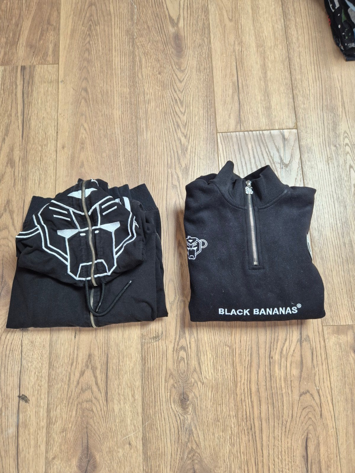 2 zwarte vesten Black Bananas, Maat 48/50 (M), Zwart, Ophalen of Verzenden, Zo goed als nieuw