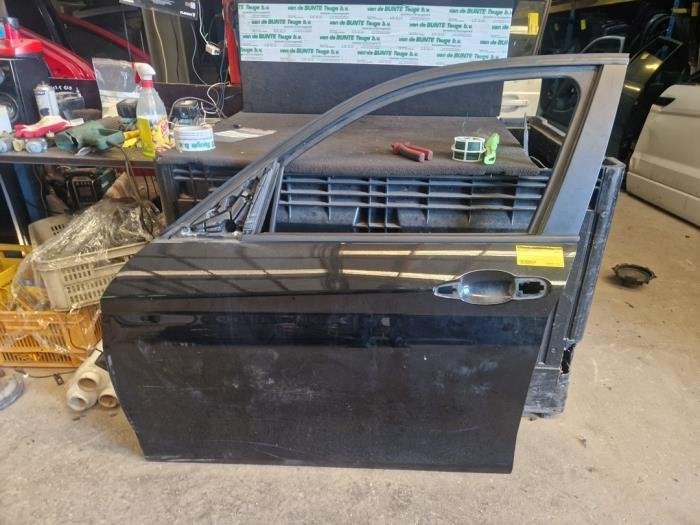 Portier 4Deurs links-voor van een BMW 1-Serie (475), Gebruikt, -, Deur, -