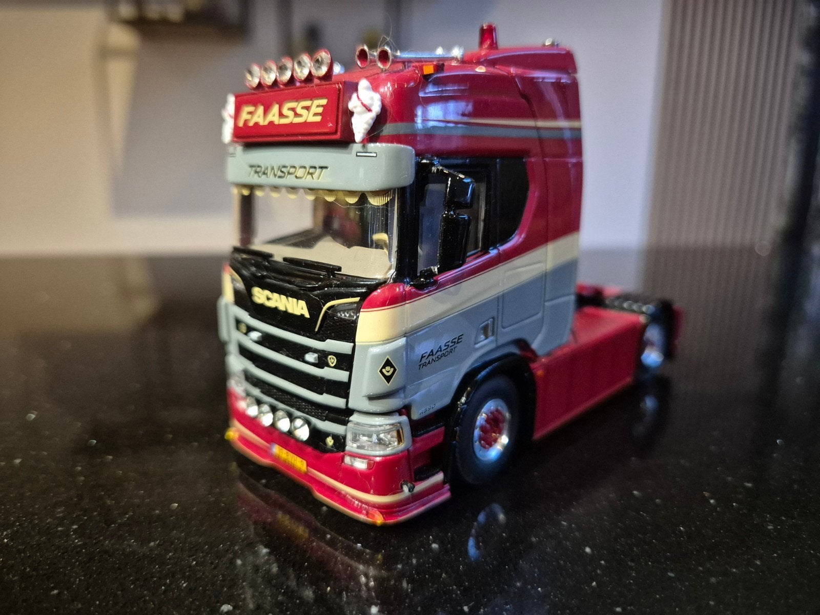 Wsi Scania R590 highline 4x2 Faasse Transport, Hobby en Vrije tijd, Modelauto's | 1:50, Ophalen of Verzenden, Zo goed als nieuw