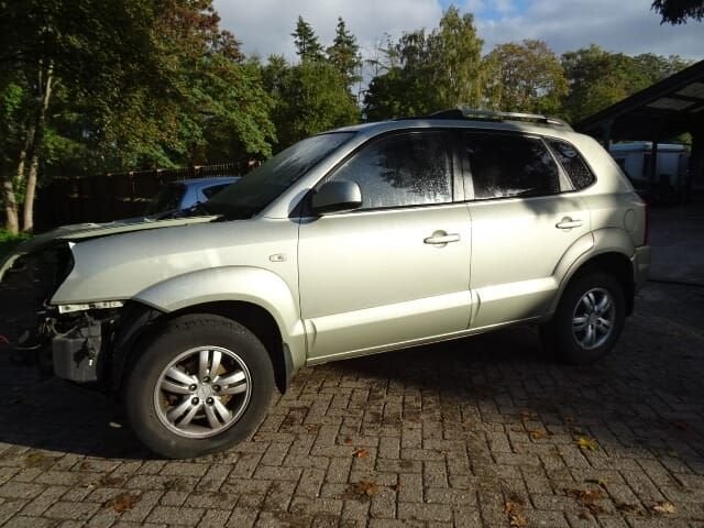 Hyundai Tucson bj 2006 2.0 G4GC benz voor demontage., Gebruikt, -, -, Ophalen of Verzenden