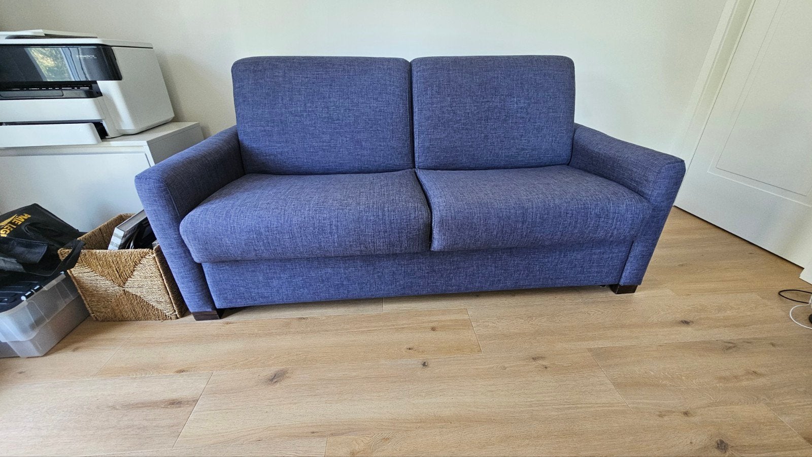 Italiaans design slaapbank in nette staat, Ophalen