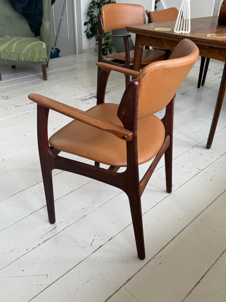 Set of 4 Erik Buch Model 50 Rosewood Dining Armchairs, Huis en Inrichting, Ophalen, Gebruikt, Bruin, Antique