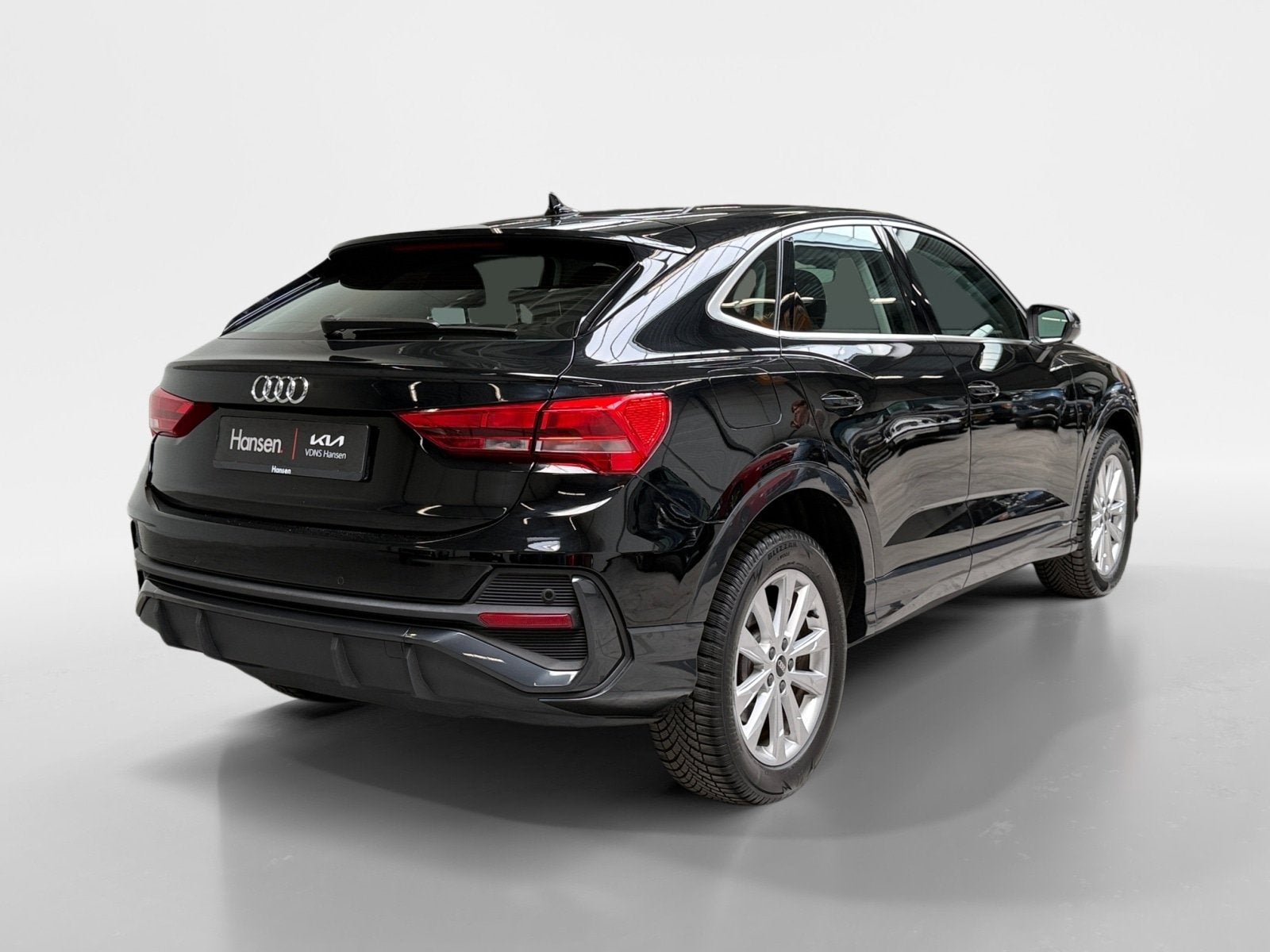 Audi Q3 Sportback 45 TFSI e S Edition I Leder I Stoelverwarm, Auto's, Audi, Parkeersensor, Gebruikt, 245 pk, Hybride Elektrisch/Benzine