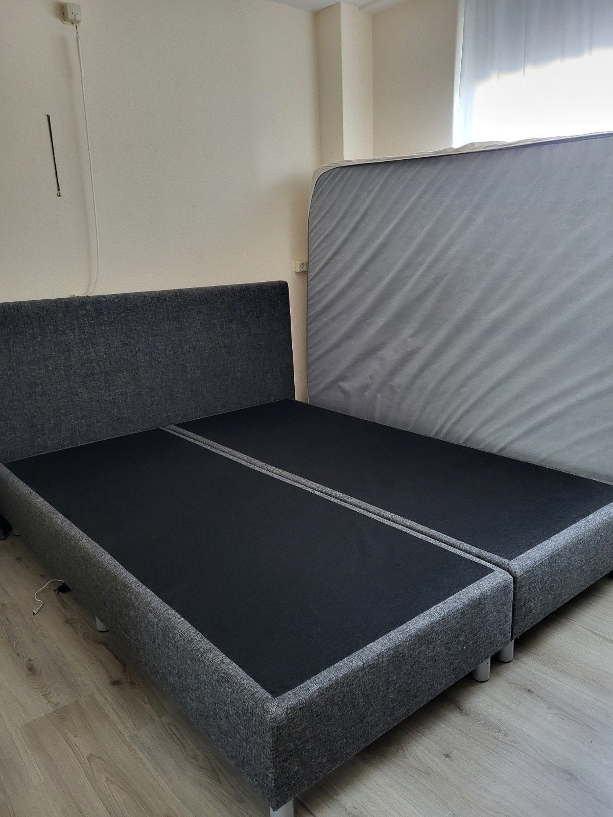 Tweepersoonsbed 160/200 heel goed en fijn bed goed als nieuw, Wit, Tweepersoons, Ophalen of Verzenden, Deken of Dekbed