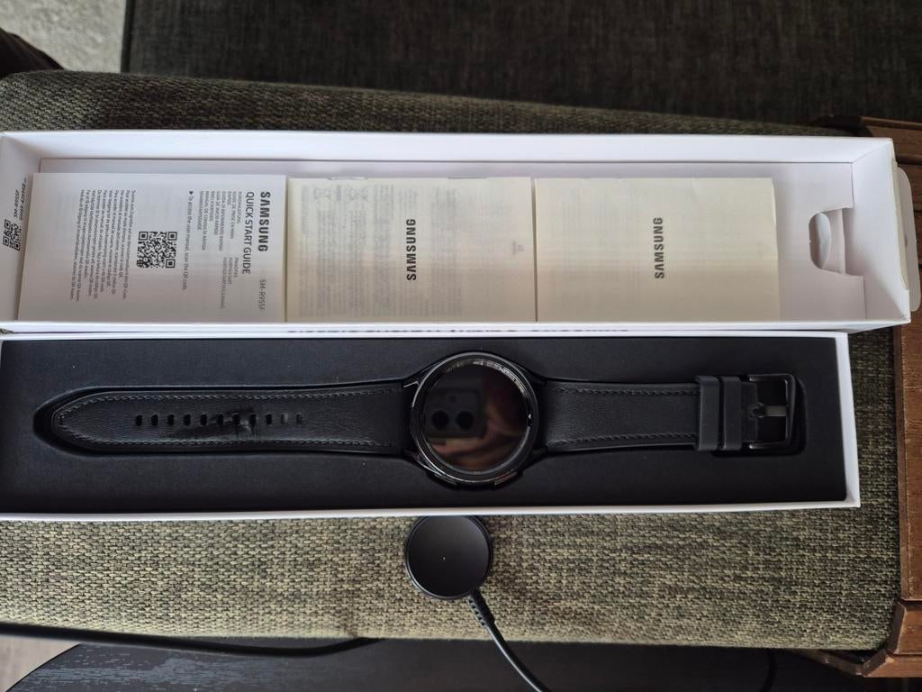 Samsung smartwatch S6 40mm, Ophalen of Verzenden, Zwart, Android