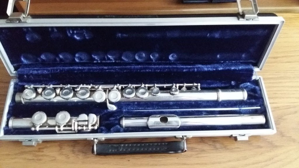 Dwarsfluit Armstrong verzilverd bij Muziek Center Roosendaal, Muziek en Instrumenten, Ophalen of Verzenden, Gebruikt, Dwarsfluit