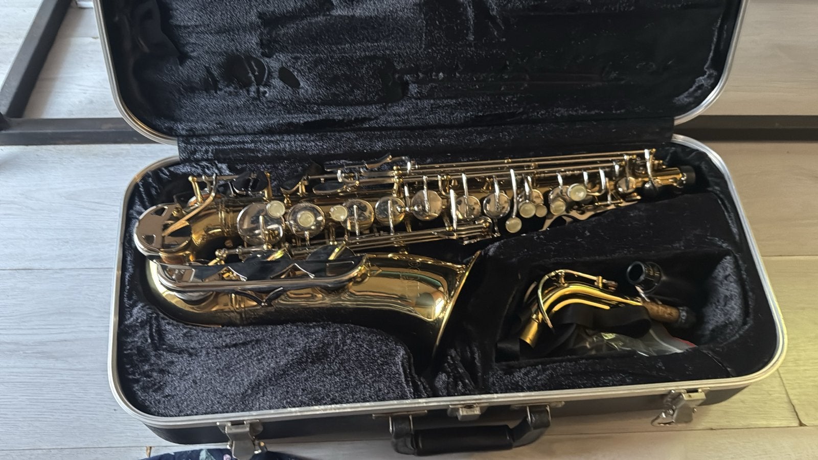 Conn 20M Altsaxofoon - Revisie Nodig, Ophalen, Gebruikt, Alt, Met koffer