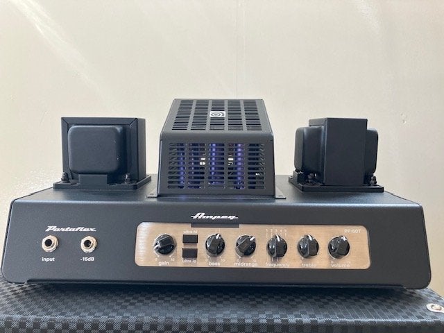 Ampeg PF-50T, Ophalen of Verzenden, Zo goed als nieuw, Basgitaar, 50 tot 100 watt