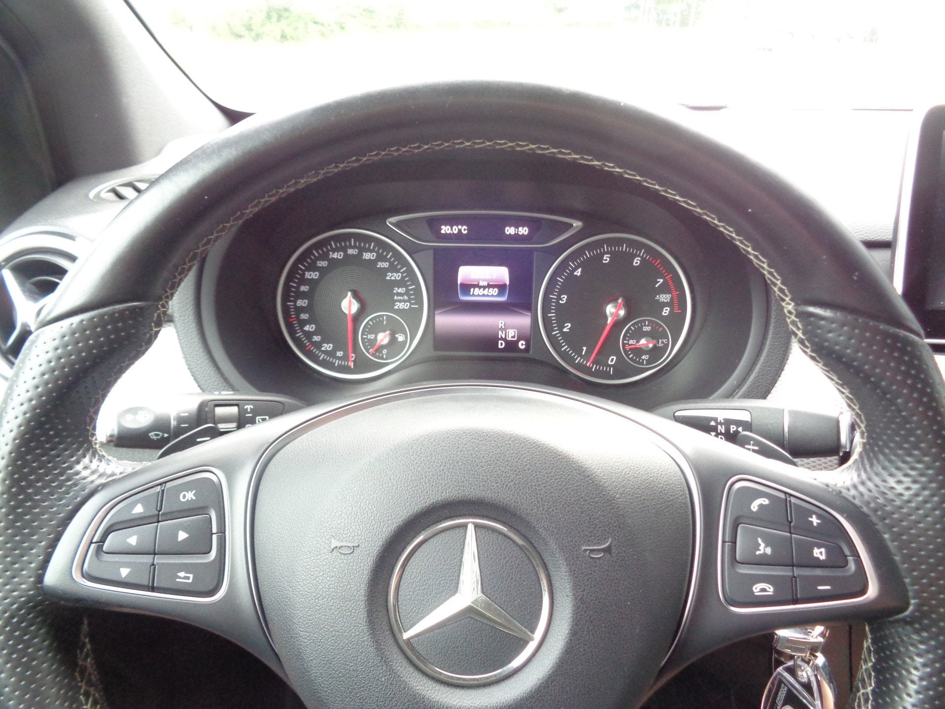 Mercedes-Benz B-Klasse 180 Ambition 123PK Automaat Clima Cru, 1325 kg, Gebruikt, Euro 6, 4 cilinders