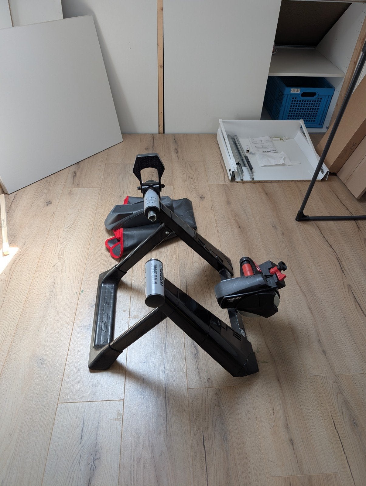 Elite Novo Smart fietstrainer, Ophalen, Zo goed als nieuw, Overige typen