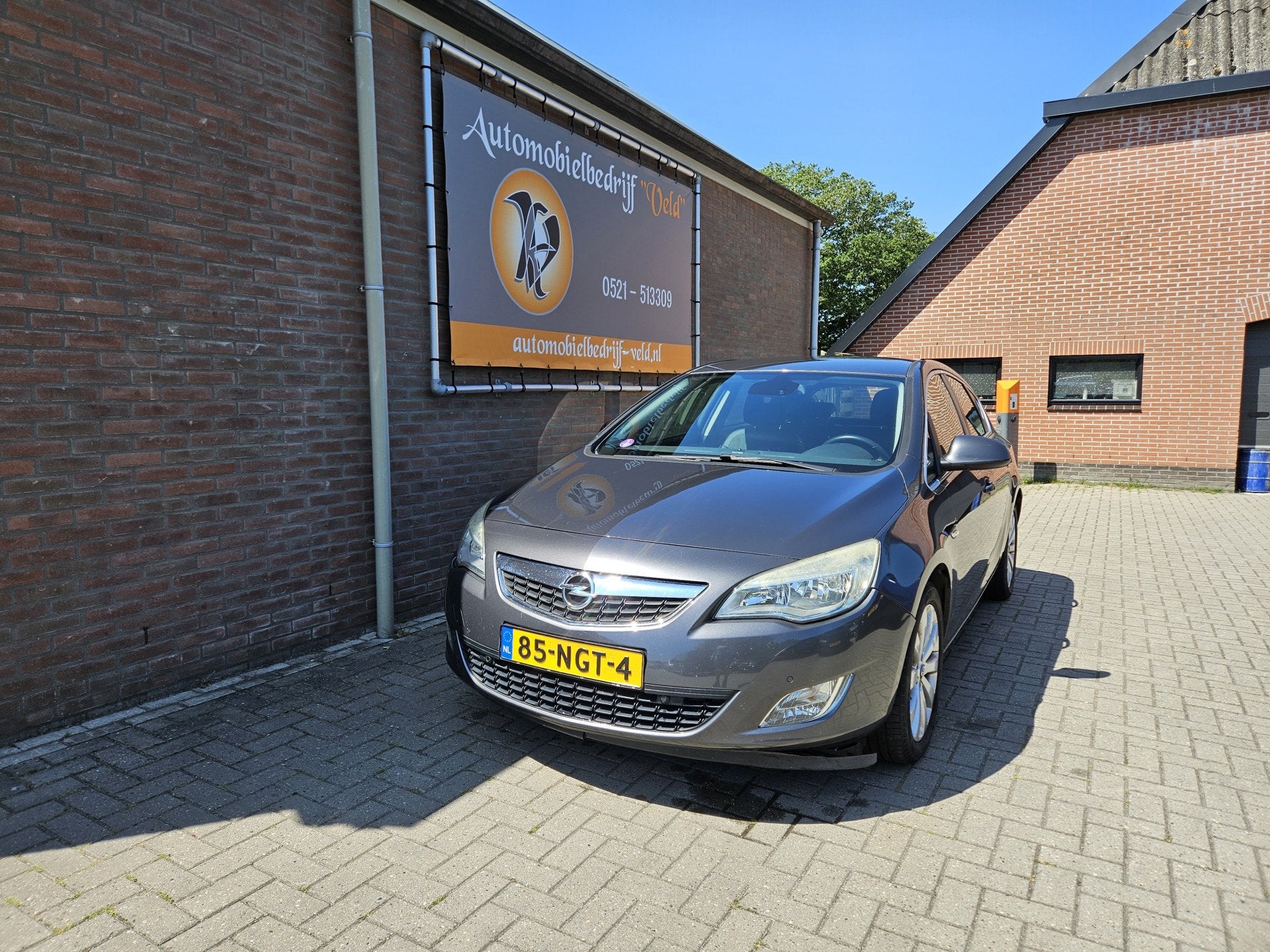 Opel Astra 1.6 Cosmo (automaat probleem) (bj 2010), Auto's, Euro 5, 4 cilinders, Bedrijf, Automatische klimaatregeling