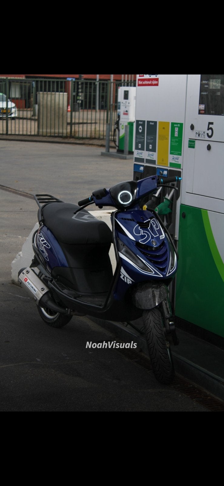 Piaggio zip 172cc geldig brom kenteken, Fietsen en Brommers, Ophalen, Zo goed als nieuw, Tweetakt, Zip
