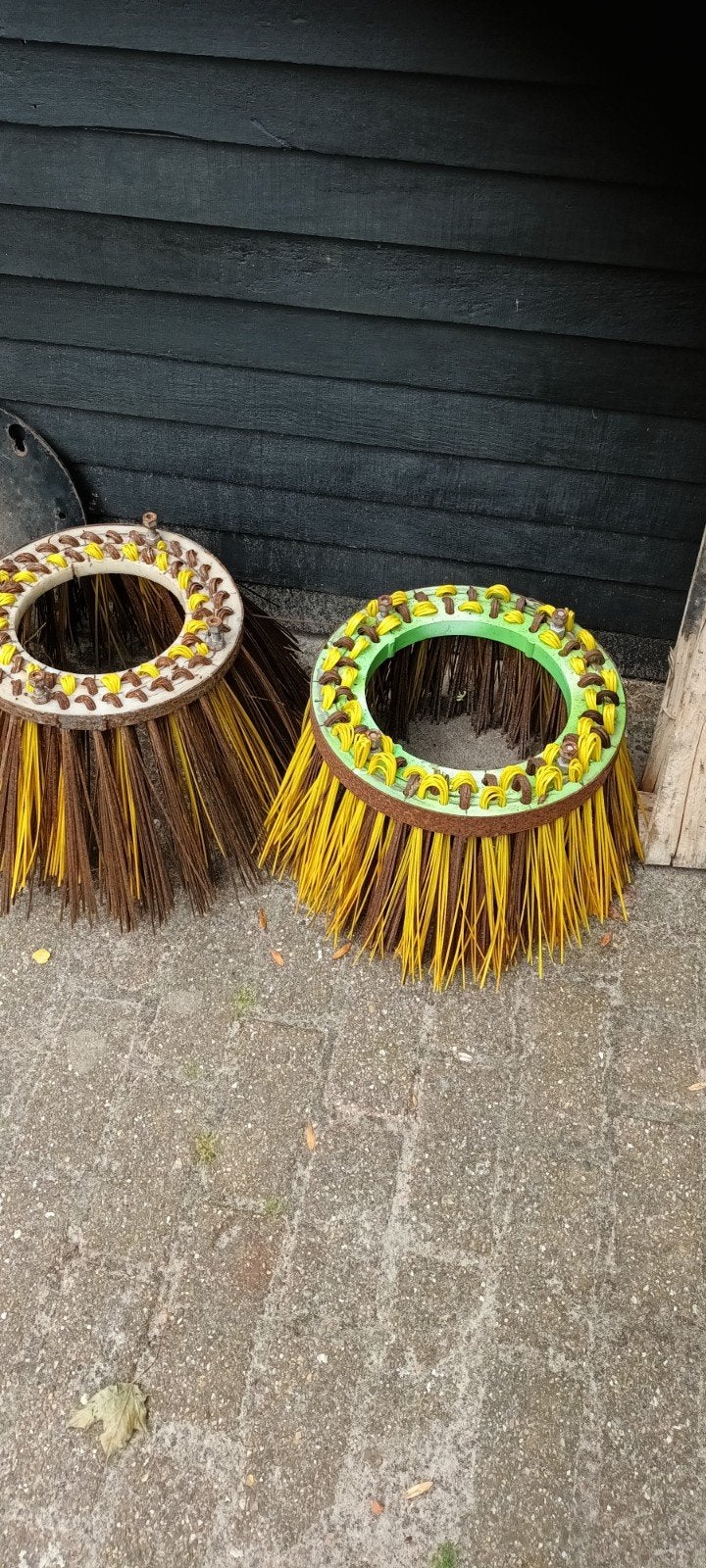 2 x bezem met staal/kunststof veger stalveger veegmachine, Tuin en Terras, Ophalen
