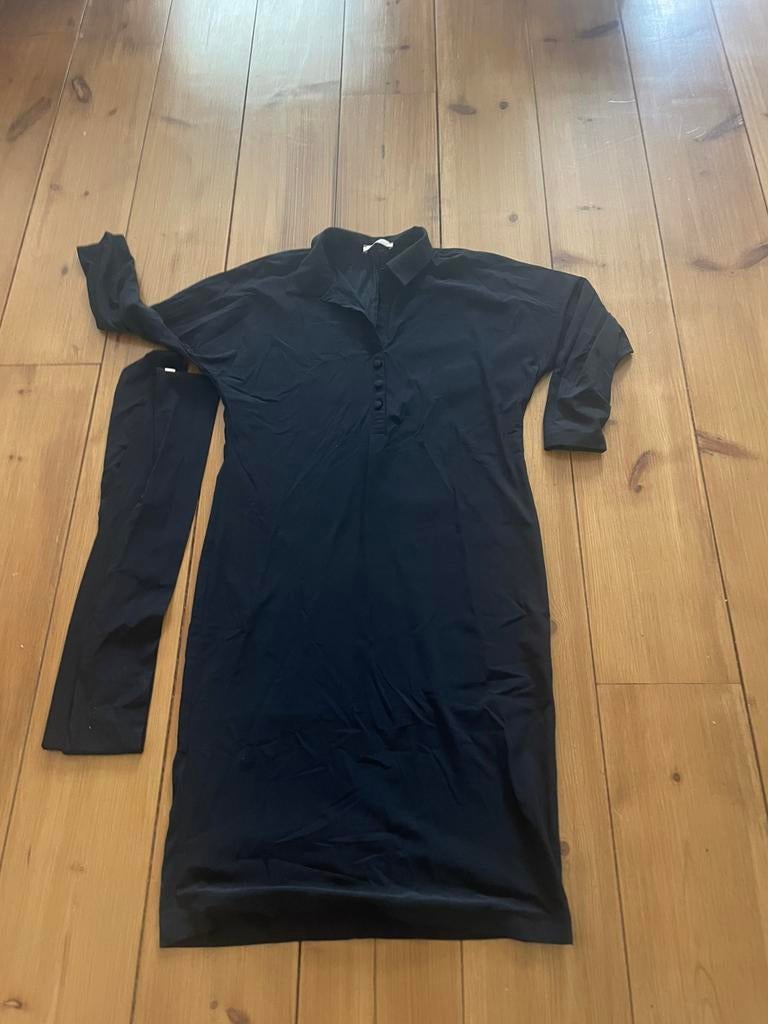 Mooie zwarte travelstofjurk LaDress, M/L, Zwart, Maat 42/44 (L), Ophalen of Verzenden, Zo goed als nieuw