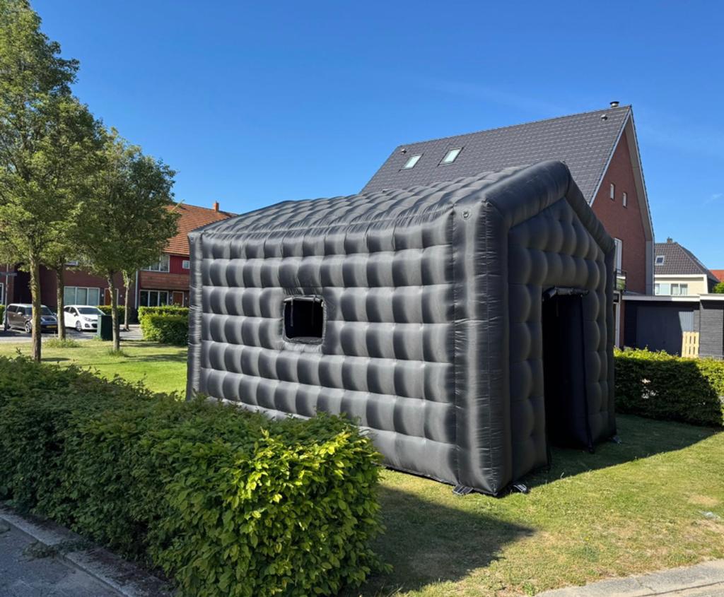 Te huur opblaasbare partytent 4*6m + blower en meer...., Ophalen of Verzenden, Zo goed als nieuw, 5 tot 8 meter