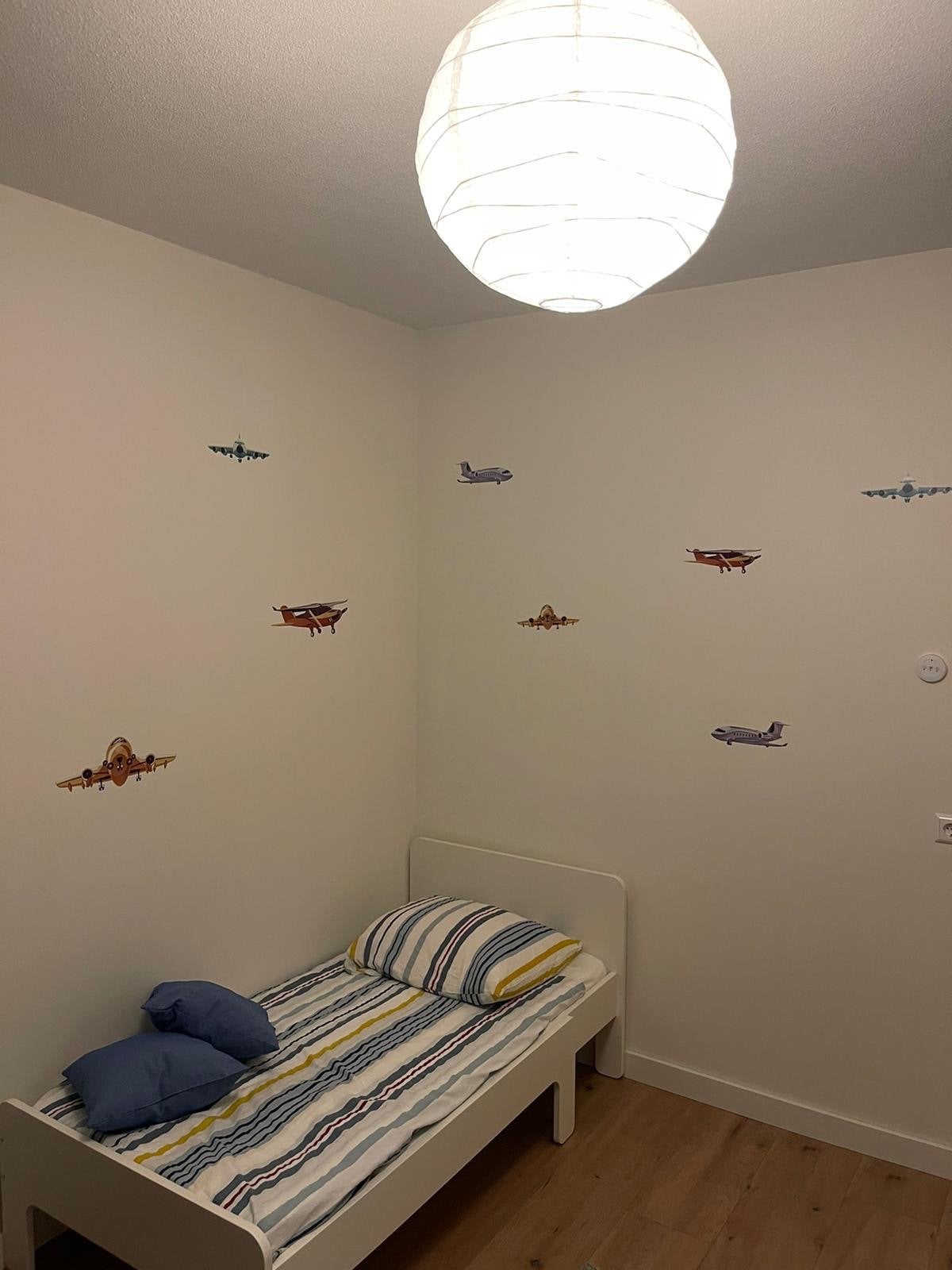 Peuterbed meegroeibed, Ophalen, 90 cm, Eenpersoons, Wit