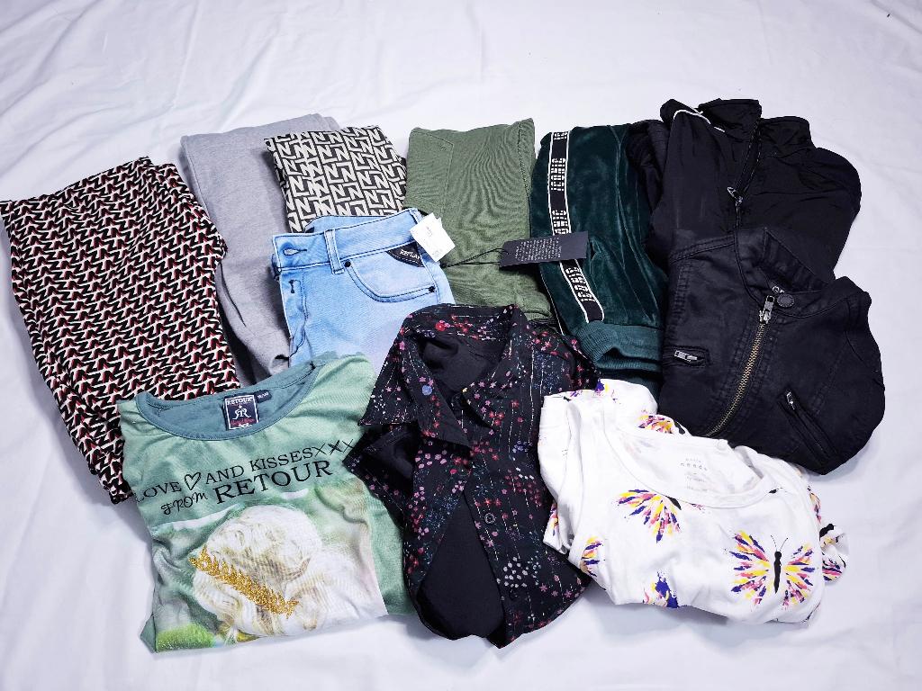 meisjes merken kledingpakket maat 140 11 stuks, Ophalen, Gebruikt, Maat 140