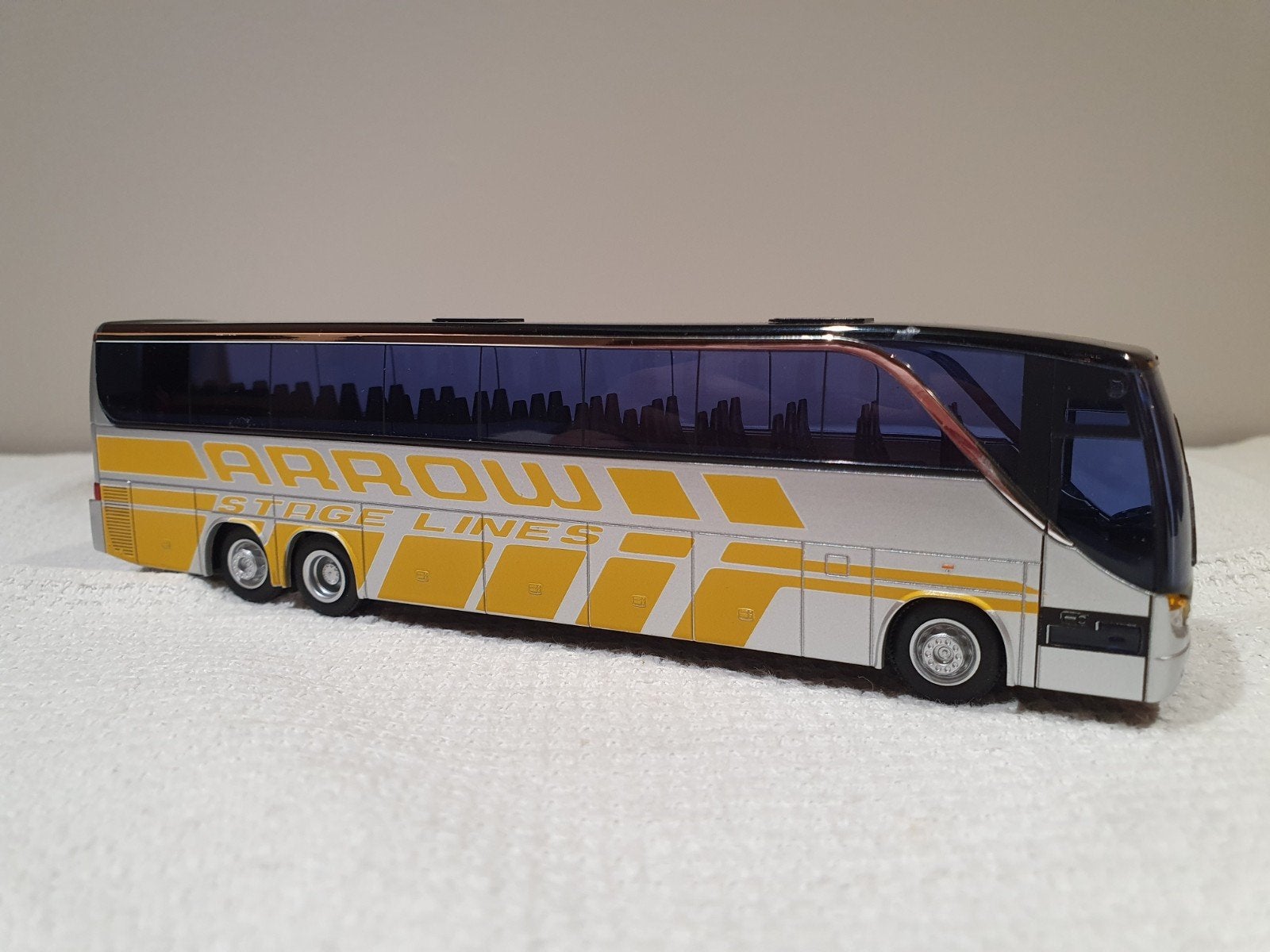 AWM Setra S416 HDH Arrow Stage lines bus 1:87, Ophalen of Verzenden, Gebruikt, Bus of Vrachtwagen, AWM