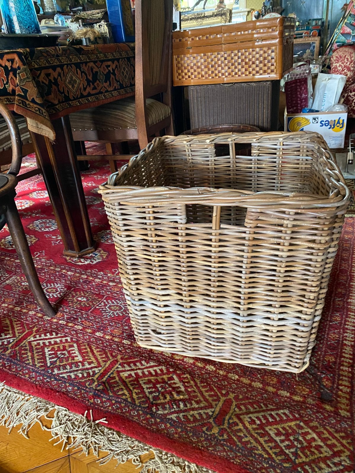 Vierkante mooie rotan mand, Ophalen of Verzenden, Zo goed als nieuw, Vierkant, Riet