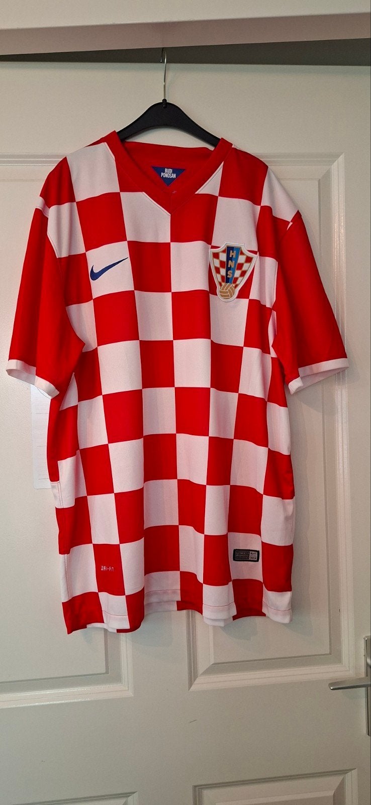 Nike Kroatië thuisshirt voor het seizoen 2014/2015, maat XL, Kleding | Heren, T-shirts, Nike, Ophalen of Verzenden, Rood, Maat 56/58 (XL)