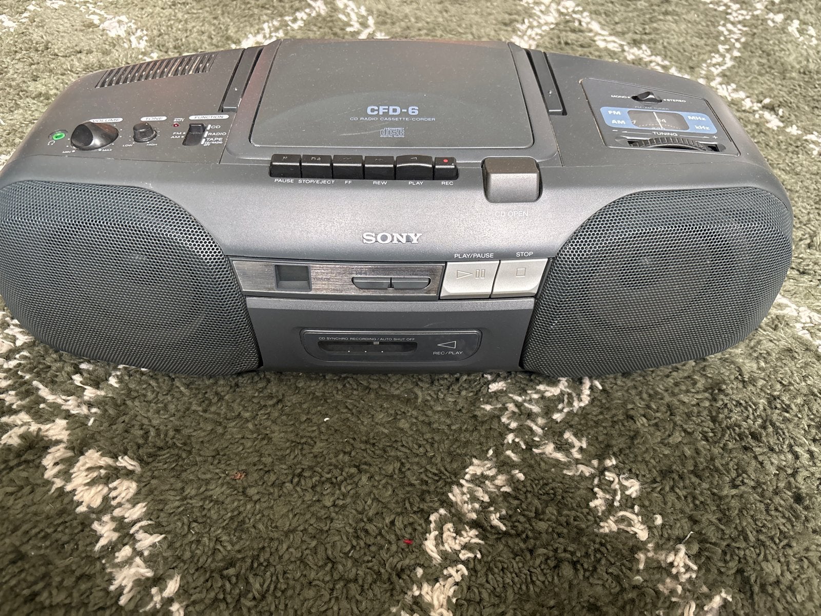 Sony CFD-6 CD Radio Cassette  -  (casette doet het niet), Ophalen of Verzenden, Gebruikt, Radio, Met cd-speler