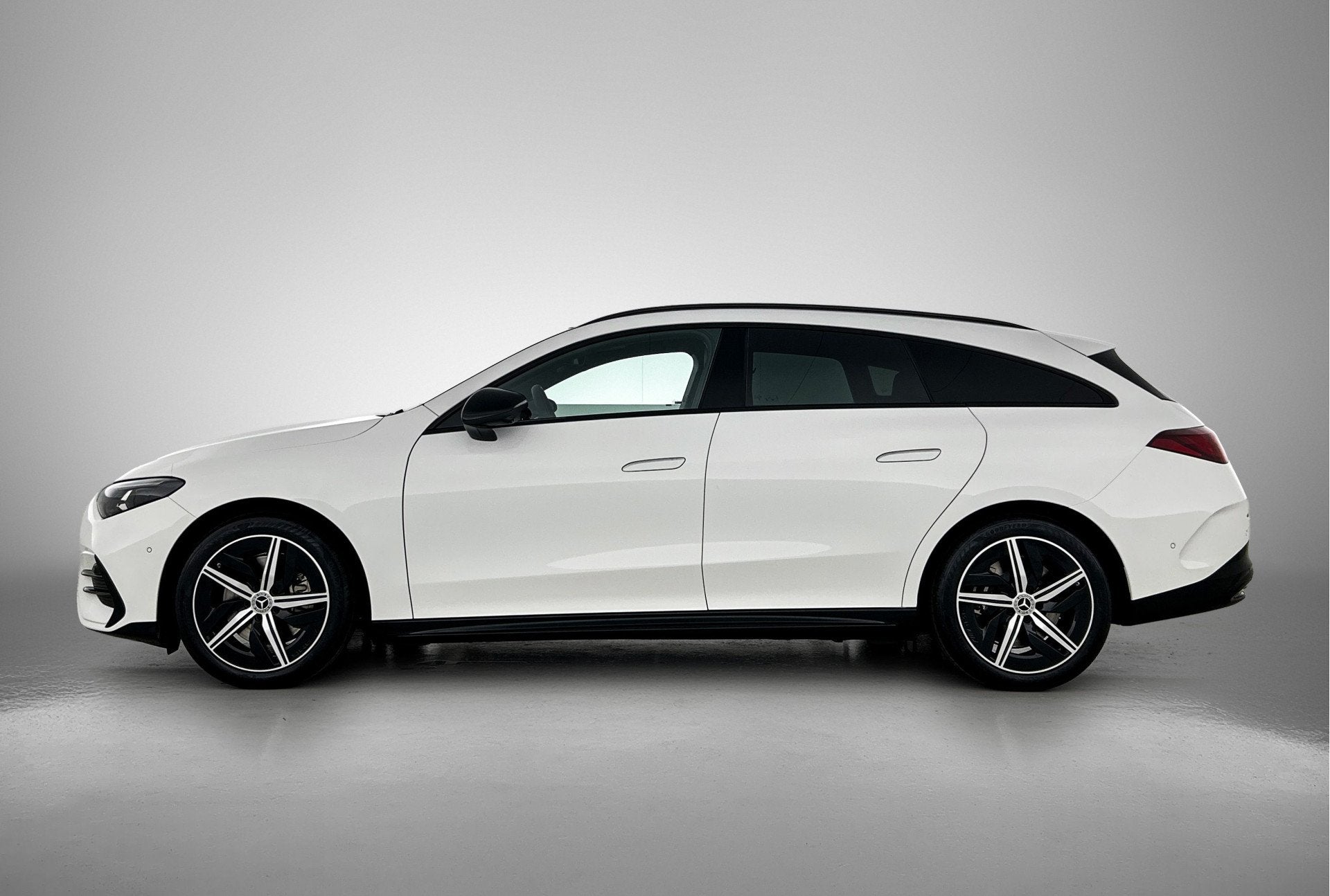 Mercedes-Benz CLA-Klasse Shooting Brake 250+ Business Soluti, Auto's, Automaat, CLA, Achterwielaandrijving, Zwart