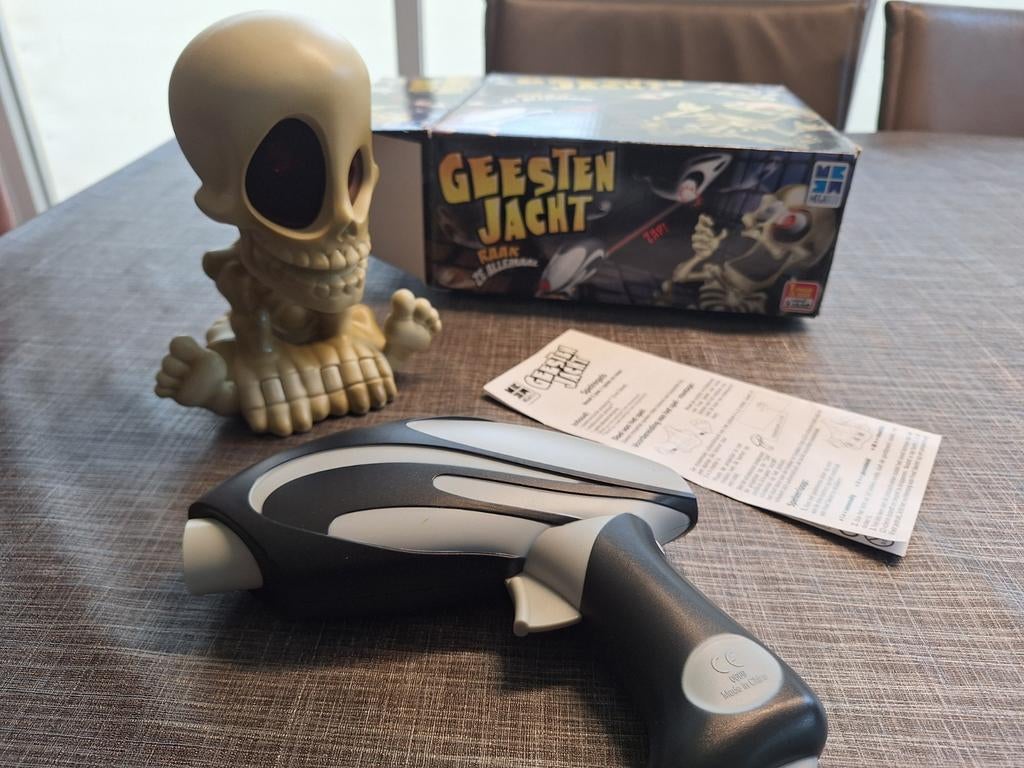 MB Geestenjacht spel met pistool, Een of twee spelers, Ophalen of Verzenden, Gebruikt, MB