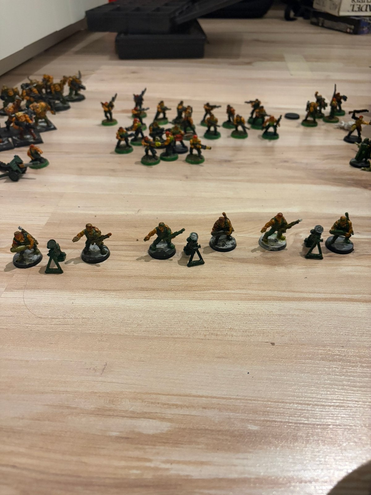 Warhammer 40k astra militarum metalen catachans heavy weapon, Figuurtje(s), Ophalen of Verzenden, Geverfd, Warhammer 40000