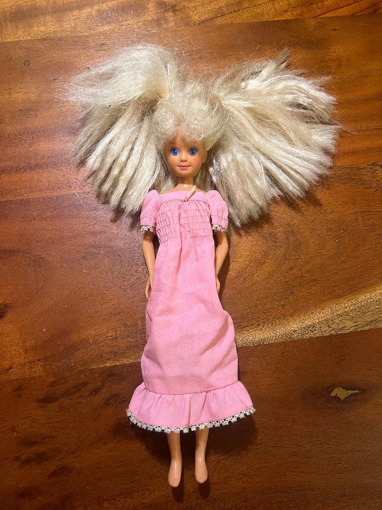 Vintage Mattel barbie barbiepop skipper roze kant pyama jurk, Ophalen of Verzenden, Gebruikt, Fashion Doll